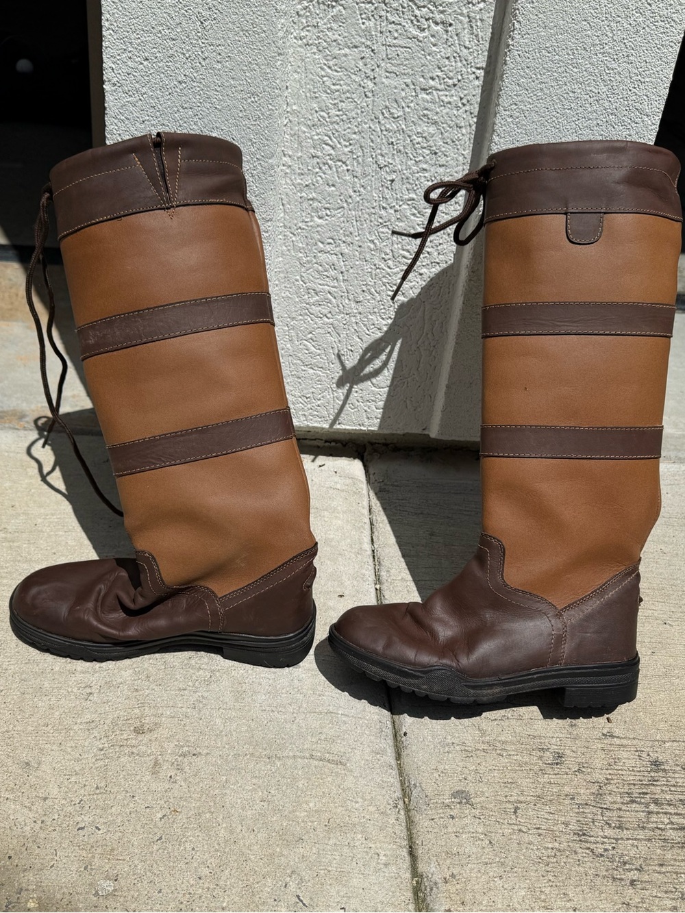 Tuffrider Women’s Waterproof Equestrian Boots size 9